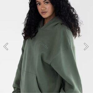 Comfrt Minimalist Oversized Hoodie